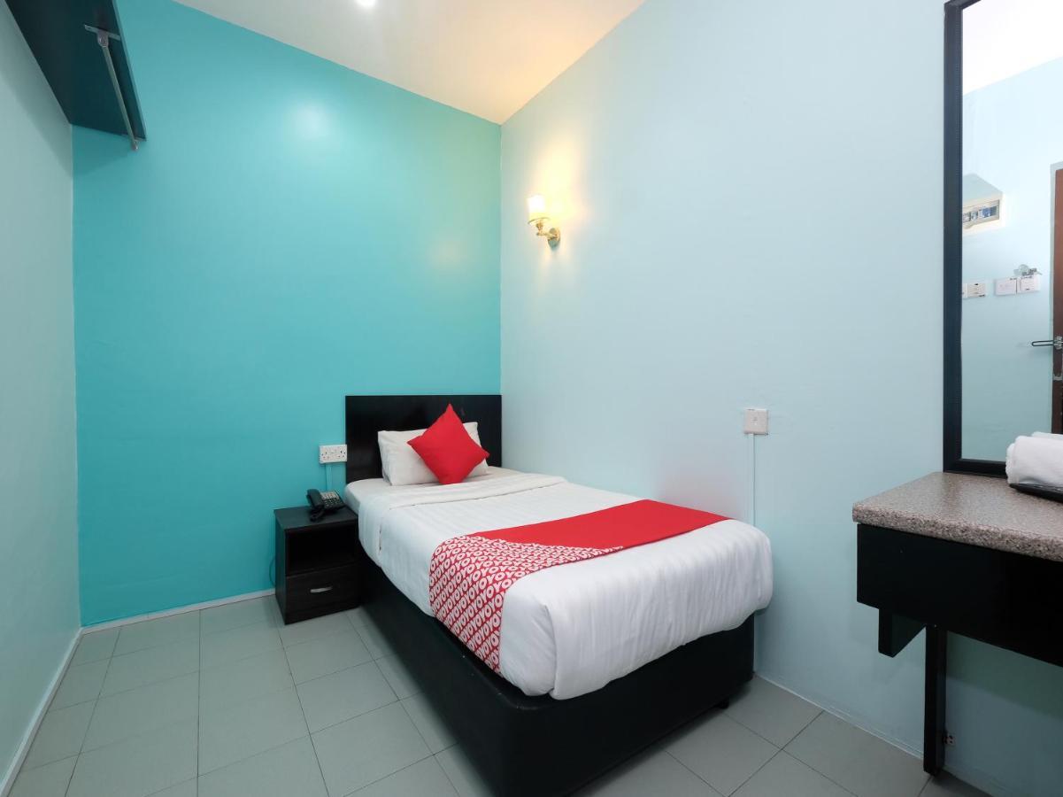 Marjan Hotel Sdn Bhd Chukai Kültér fotó