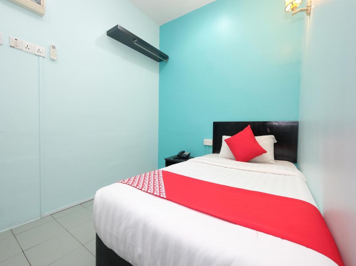 Marjan Hotel Sdn Bhd Chukai Kültér fotó