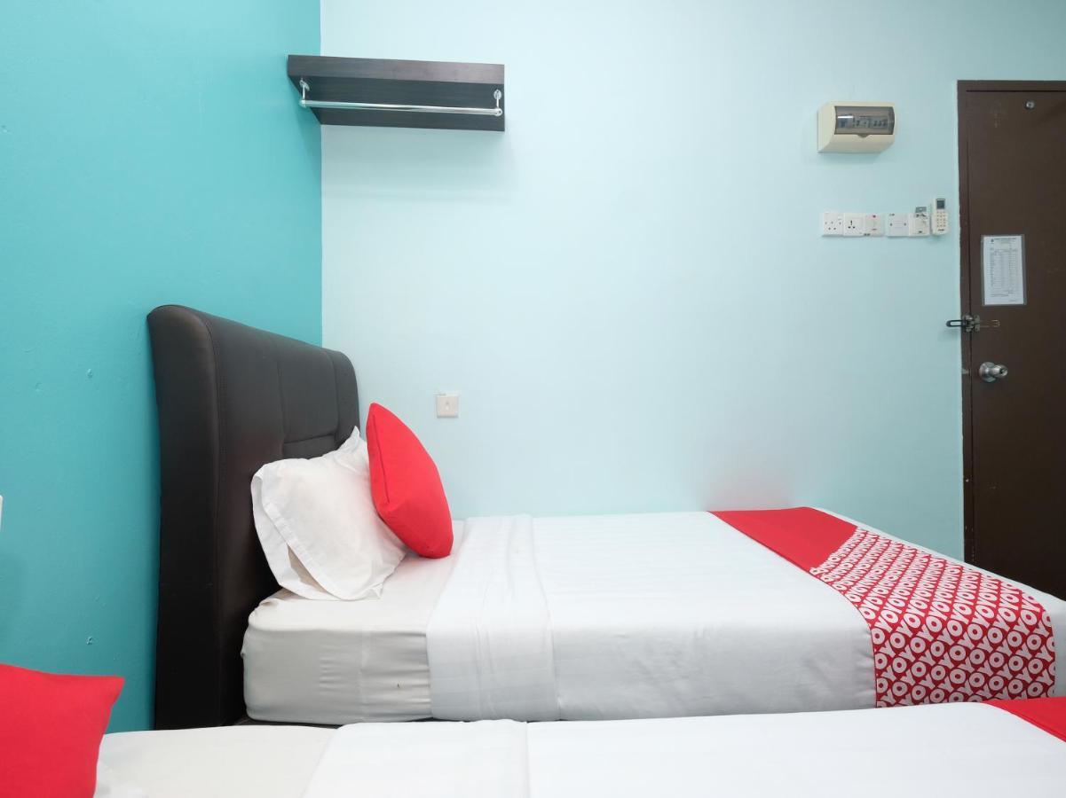Marjan Hotel Sdn Bhd Chukai Kültér fotó