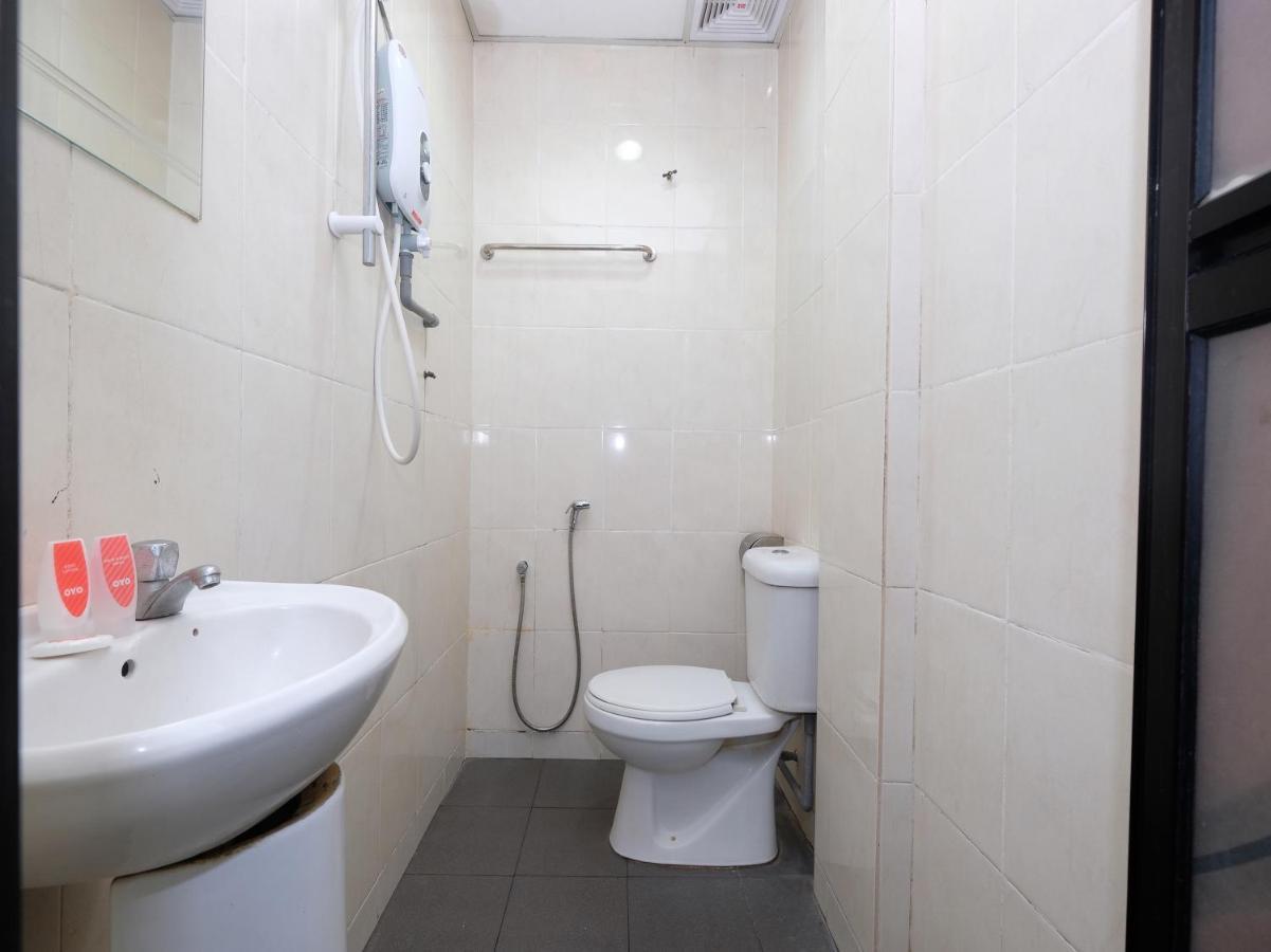 Marjan Hotel Sdn Bhd Chukai Kültér fotó