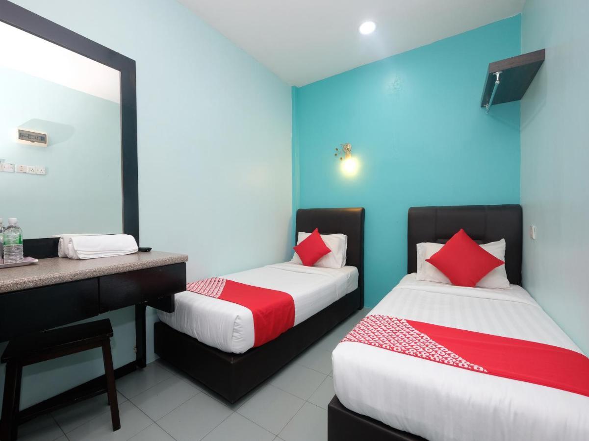 Marjan Hotel Sdn Bhd Chukai Kültér fotó